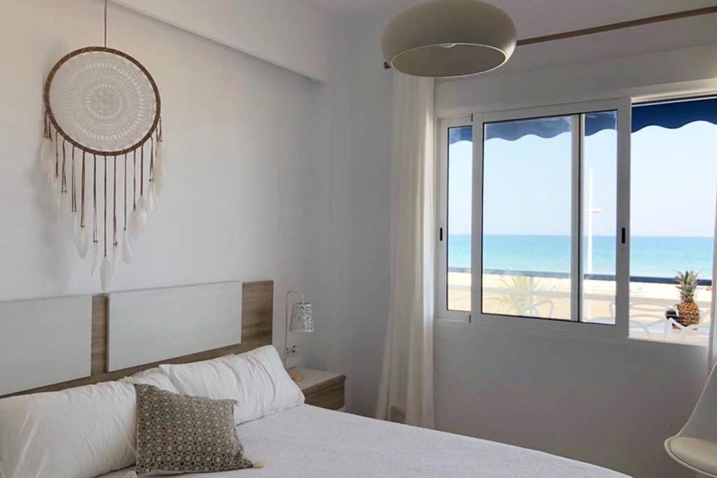 Playa De Gandia 1Ere Ligne El Galeon Apartment Exterior foto